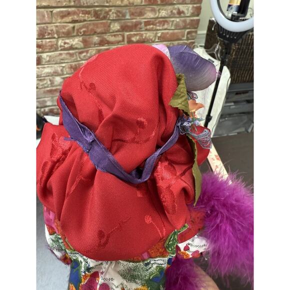 VTG CARMEN MANAGO RARE Mavis Doll Red Hat Lady 24" Shelf sitter 2001 Purple Boa‎ - Picture 6 of 8